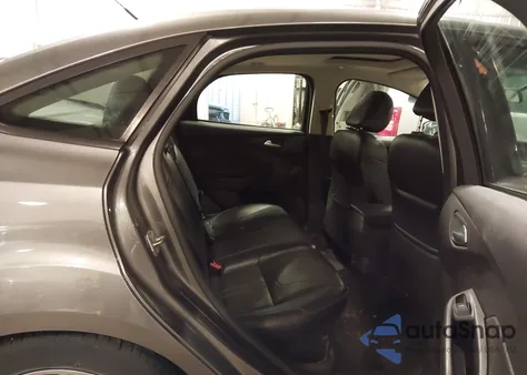 2014 Ford Focus Se z USA, uszkodzony, nr VIN 1FADP3F24EL169277